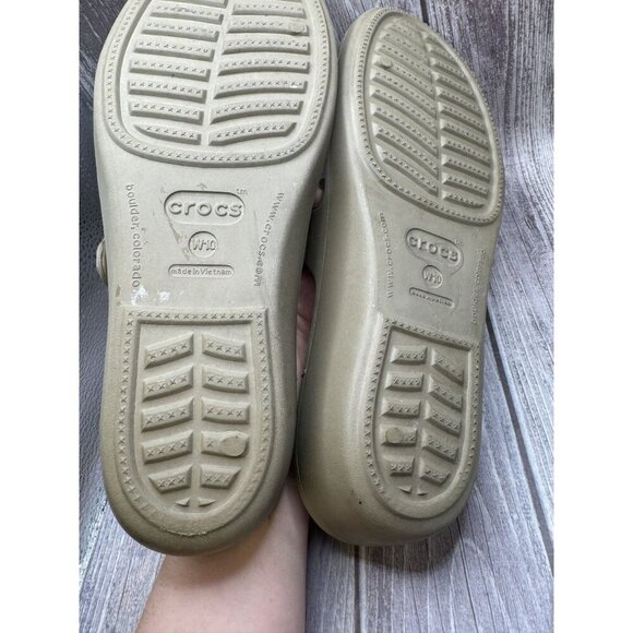 Crocs Patricia Two Toned Taupe Low Wedge Slip On Sandal Women's Size 10 - Picture 11 of 11